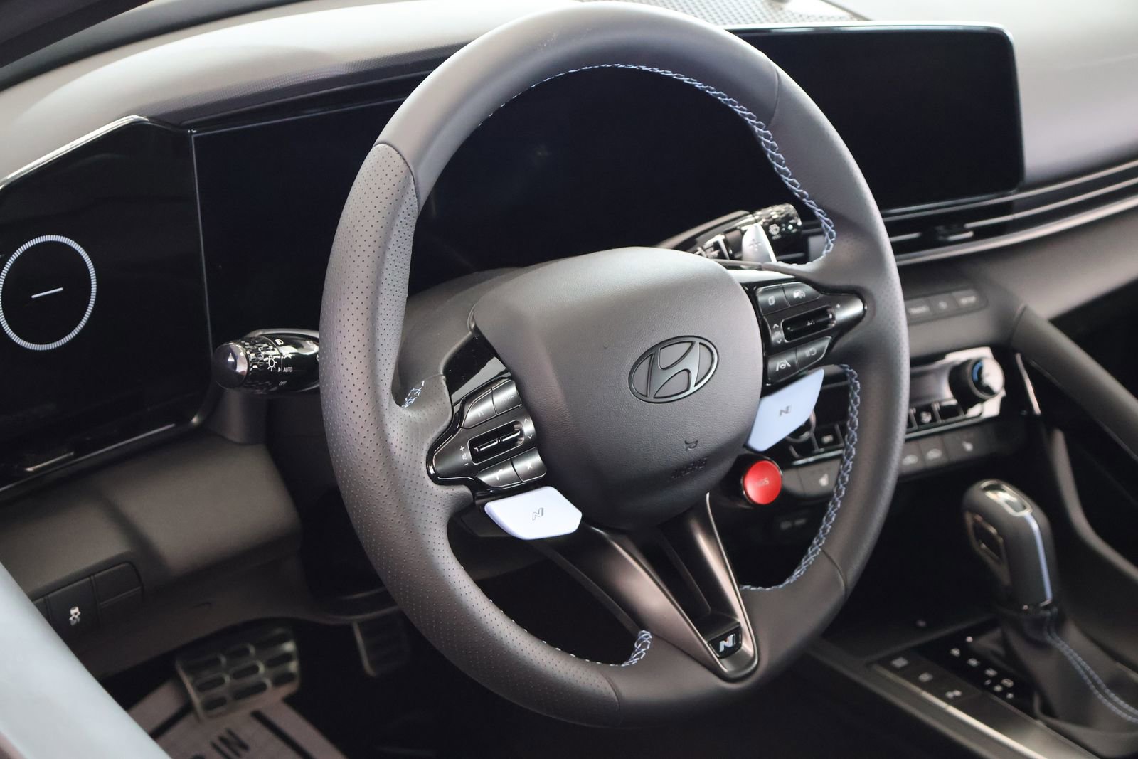 New 2025 Hyundai Elantra N image 6