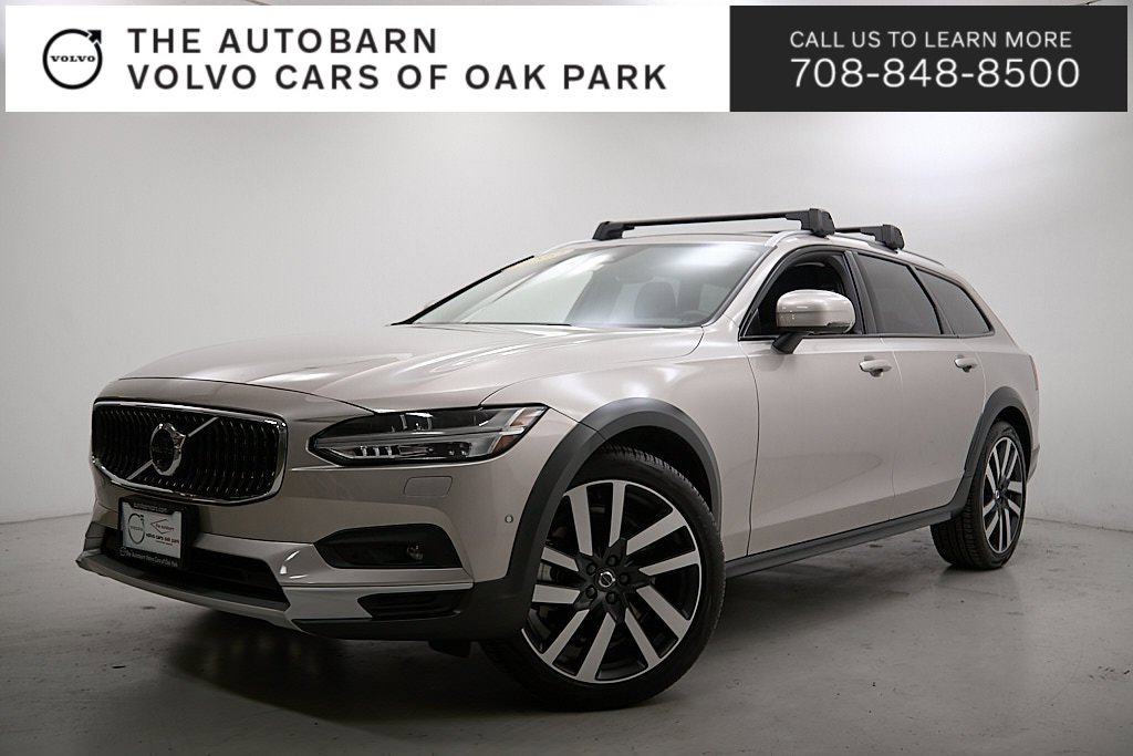 New 2026 Volvo V90 B6 Cross Country Ultra w/ Climate Package