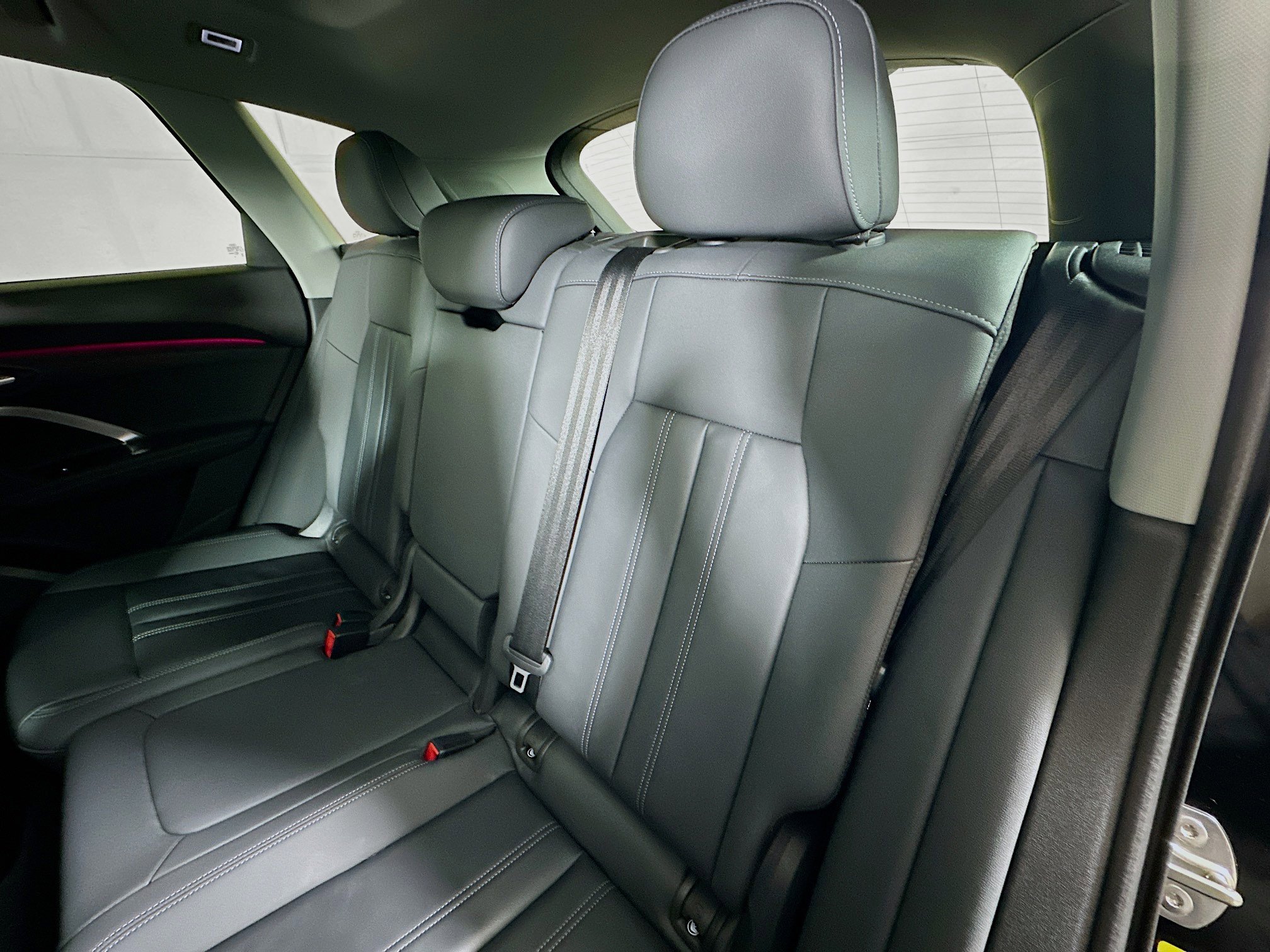 Used 2025 Audi Q5 Premium Plus w/ Premium Plus image 24