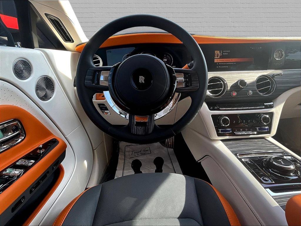 Used 2024 Rolls-Royce Spectre w/ Spectre Launch Package AWD/4WD image 10
