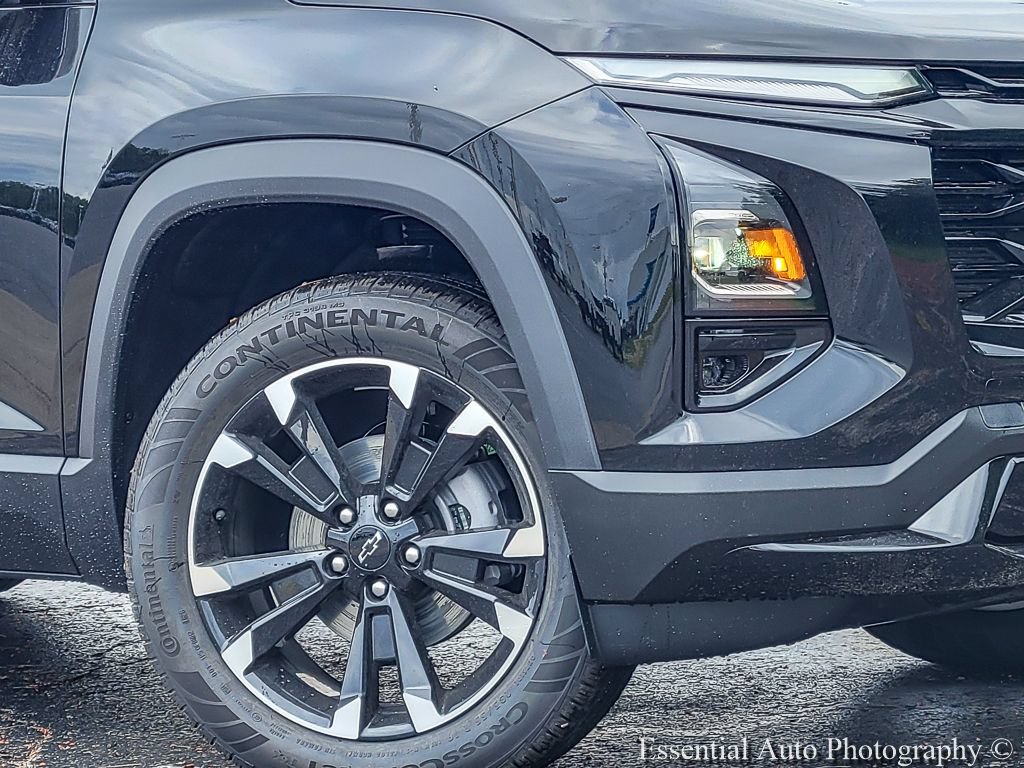 New 2026 Chevrolet Equinox RS w/ Safety and Technology Package AWD/4WD image 3
