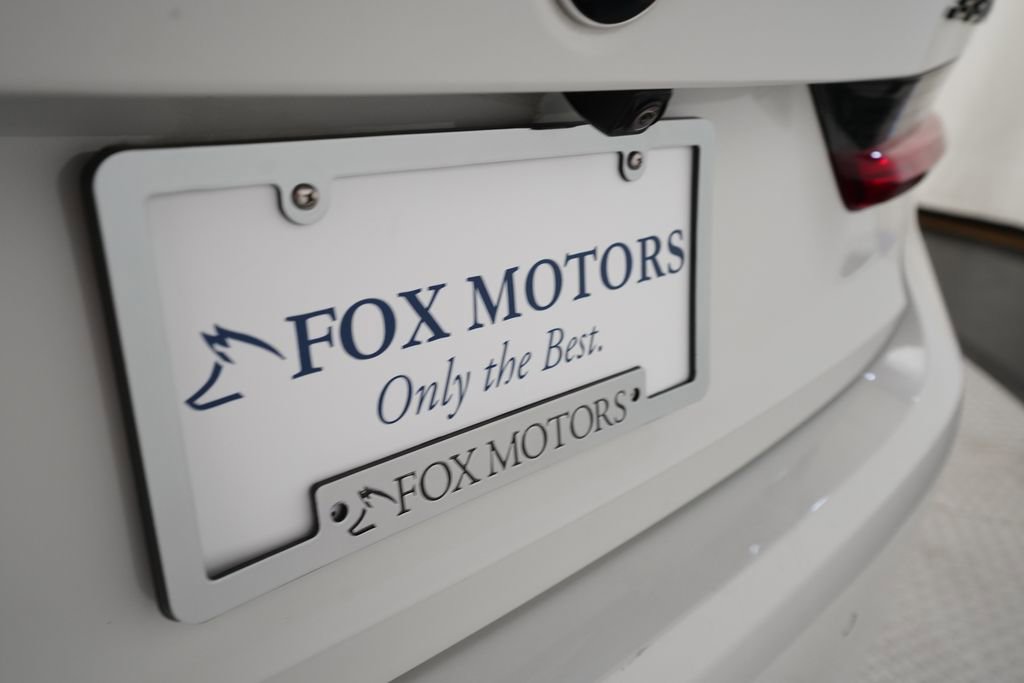 Used 2021 BMW 330e xDrive w/ Convenience Package image 38