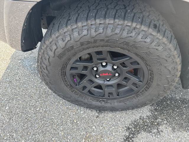 Used 2015 Toyota 4Runner Trail AWD/4WD image 9