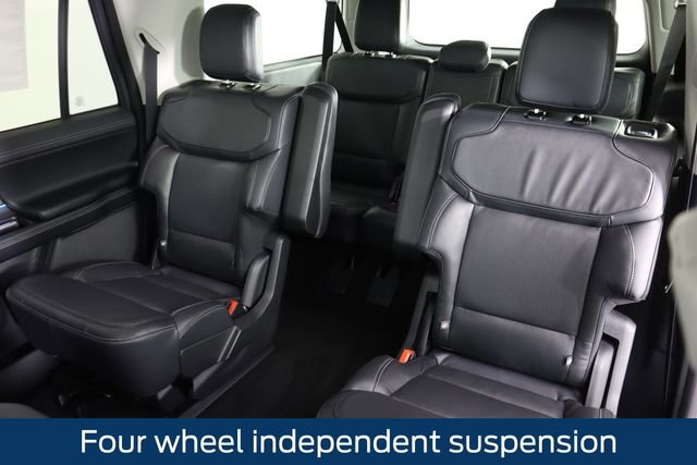 New 2025 Ford Expedition Max Platinum w/ Driver's Package image 31