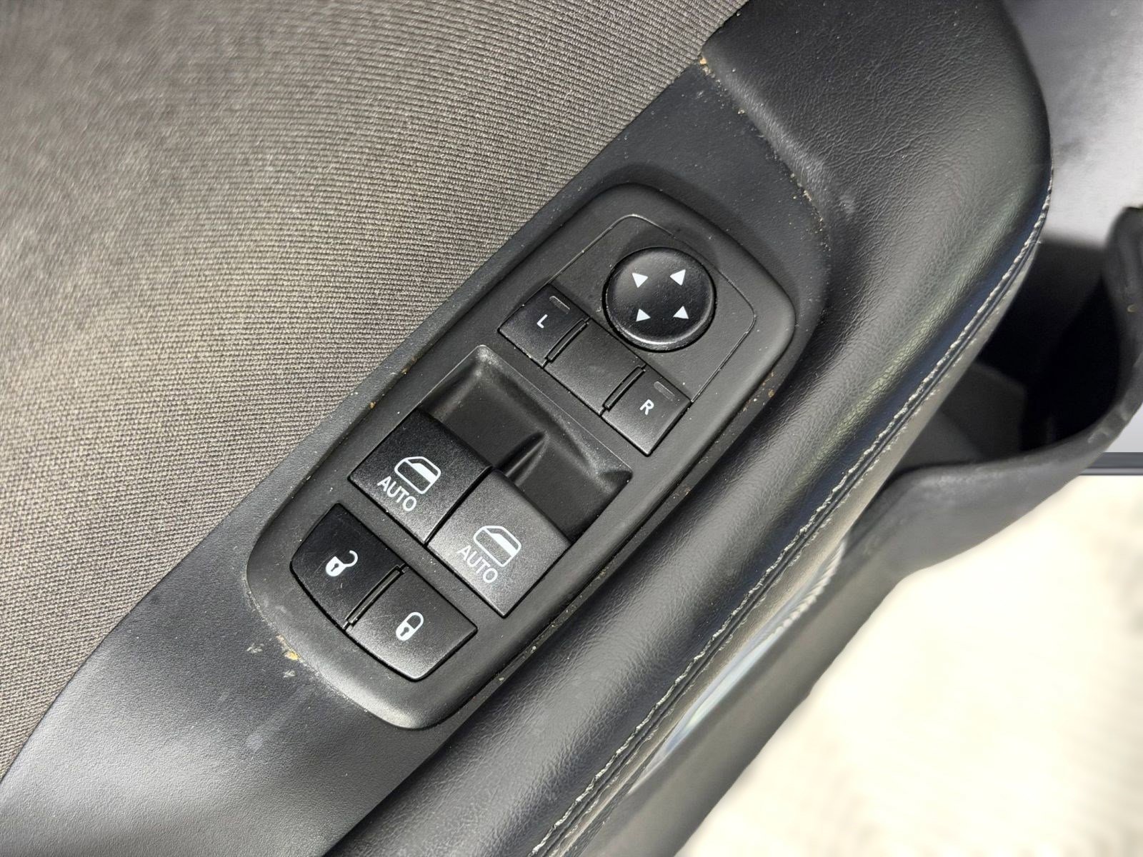 Used 2020 Dodge Challenger SXT w/ Blacktop Package image 12