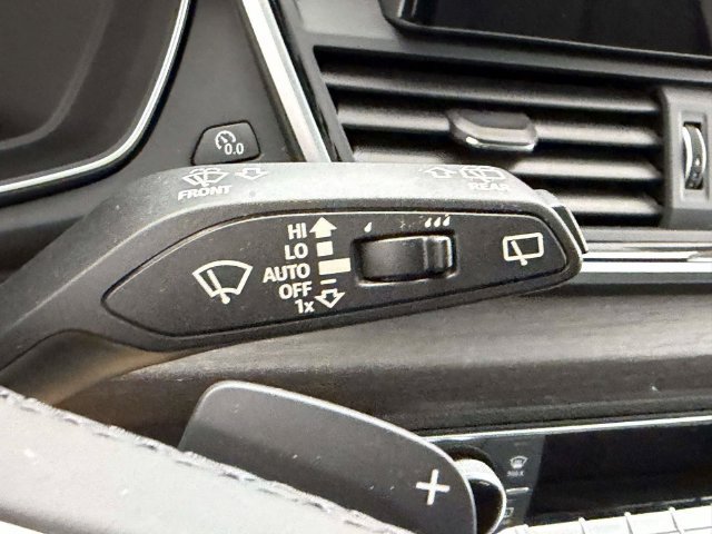 Used 2023 Audi Q5 2.0T Premium Plus AWD/4WD image 24