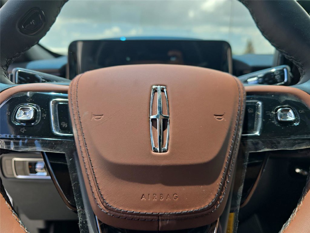 New 2026 Lincoln Aviator Reserve AWD/4WD image 25