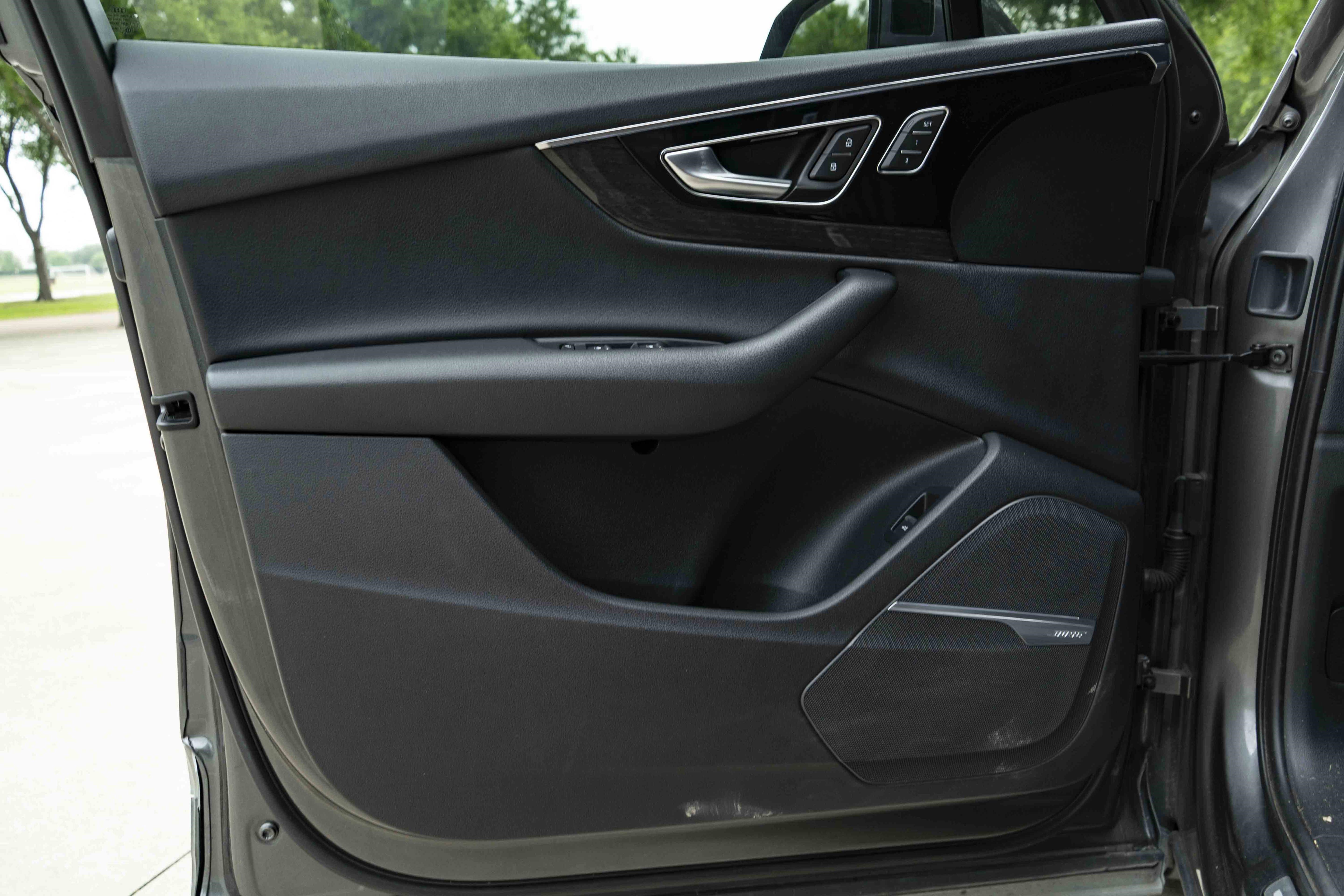 Used 2019 Audi Q7 3.0T Premium Plus AWD/4WD image 36