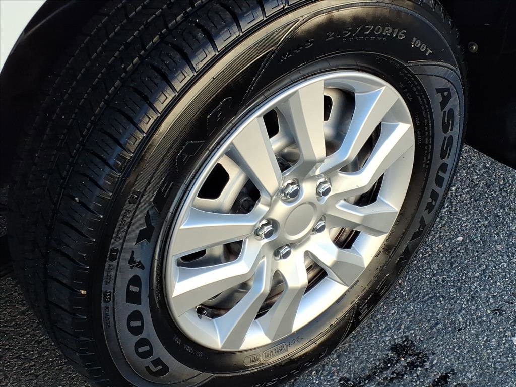 Used 2009 Chevrolet Colorado W/T image 11