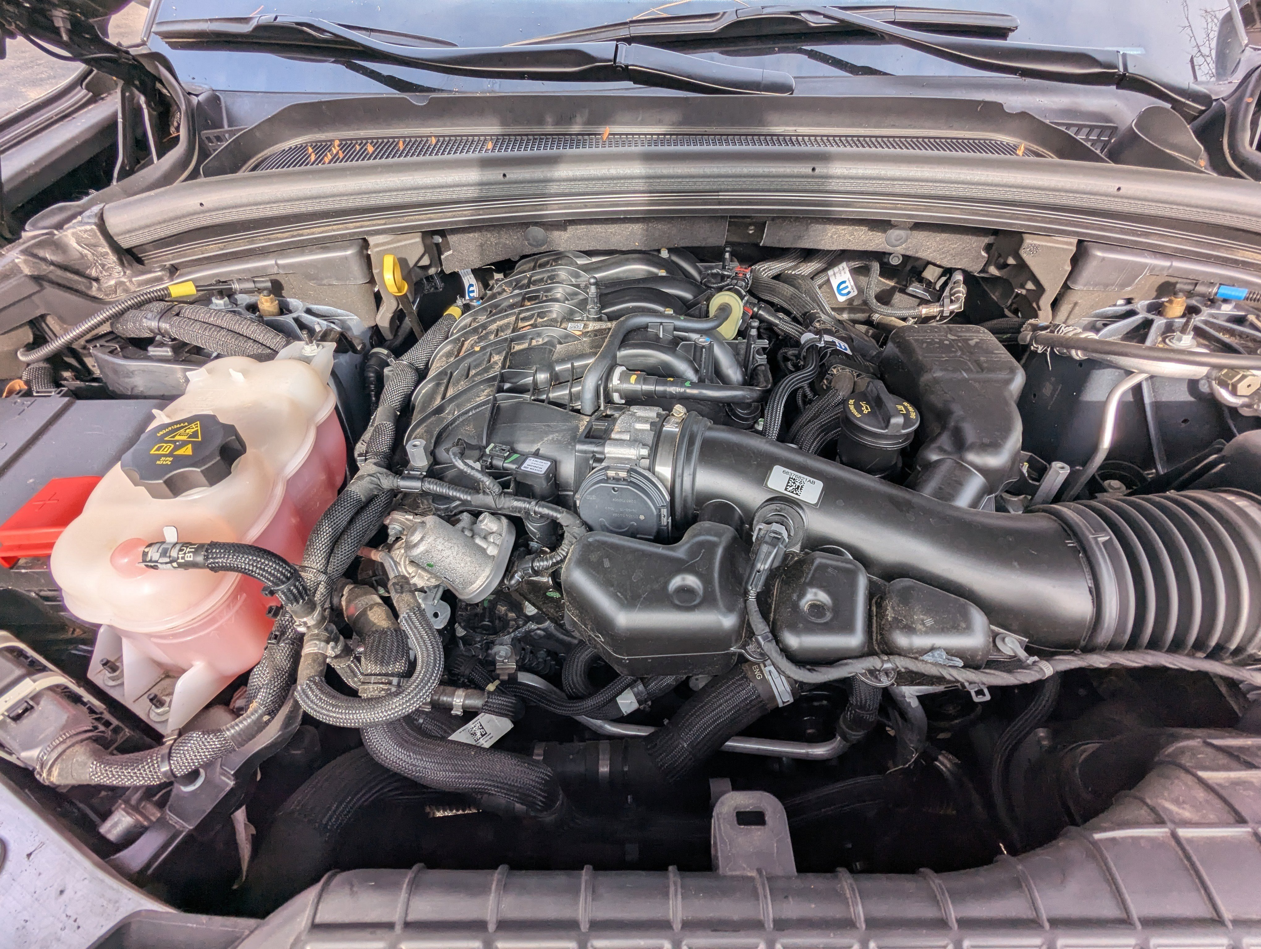 Certified 2024 Jeep Grand Cherokee L Overland w/ Trailer Tow Package image 31