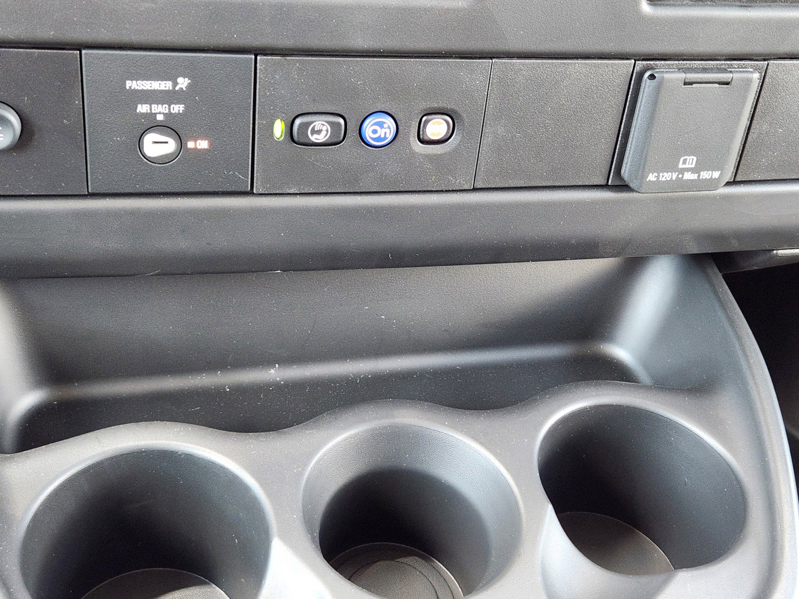 New 2025 GMC Savana 2500 Extended w/ Driver Convenience Package image 16