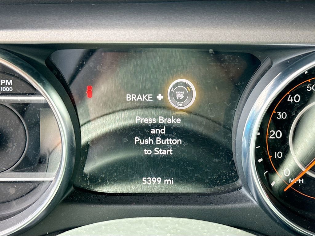 Used 2023 Jeep Wrangler Willys image 13