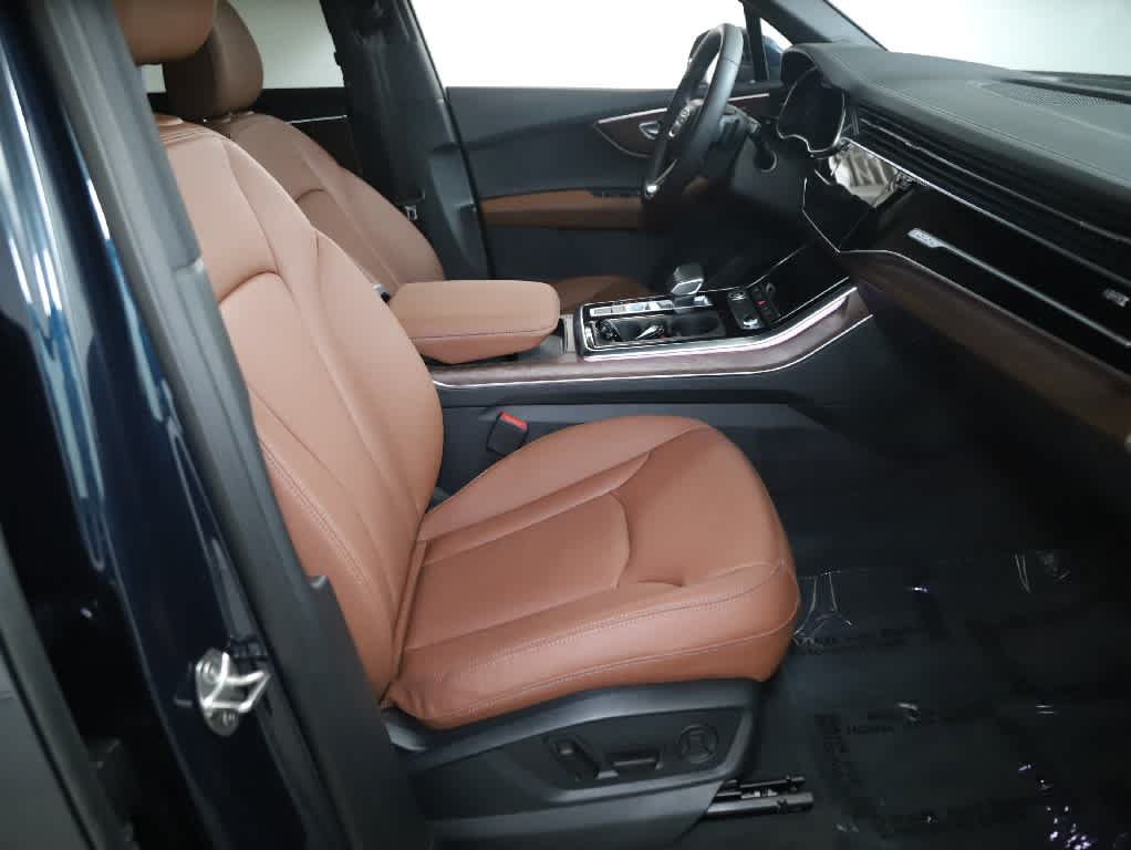 Used 2026 Audi Q7 2.0T Premium AWD/4WD image 34