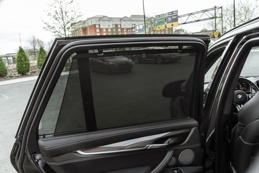 Used 2018 BMW X5 M image 32