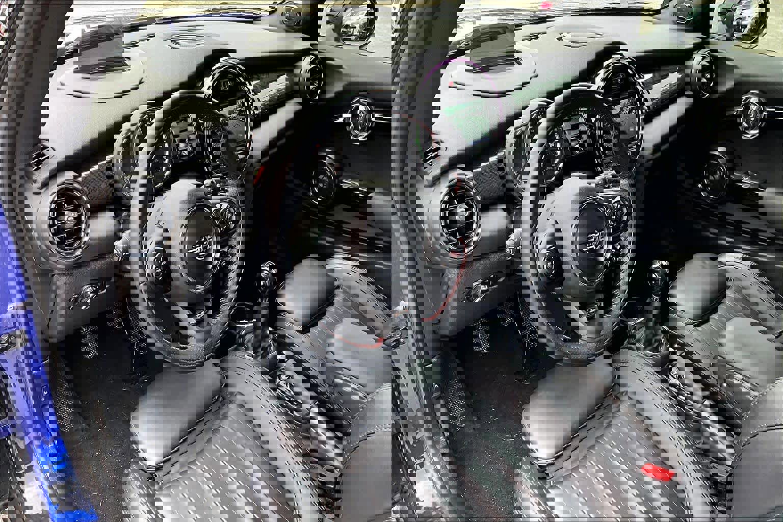 Used 2019 MINI Cooper S image 18