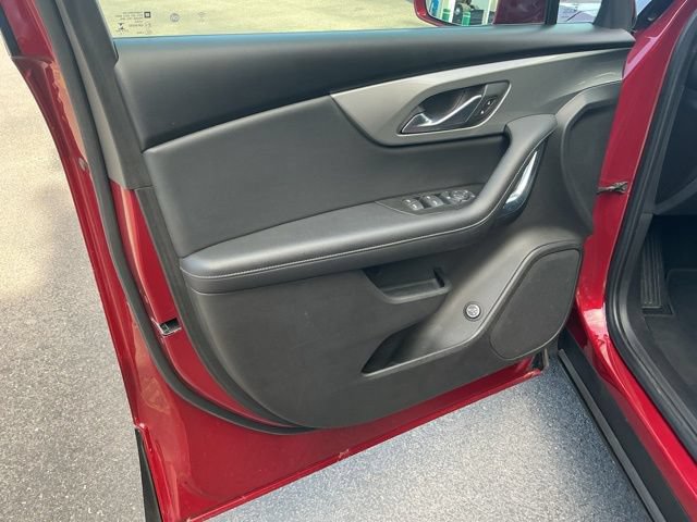 Used 2020 Chevrolet Blazer LT AWD/4WD image 17