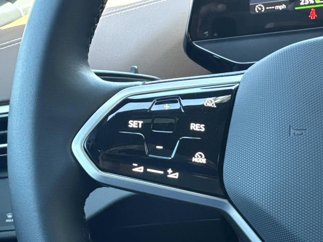 New 2026 Volkswagen ID.4 Pro RWD image 17