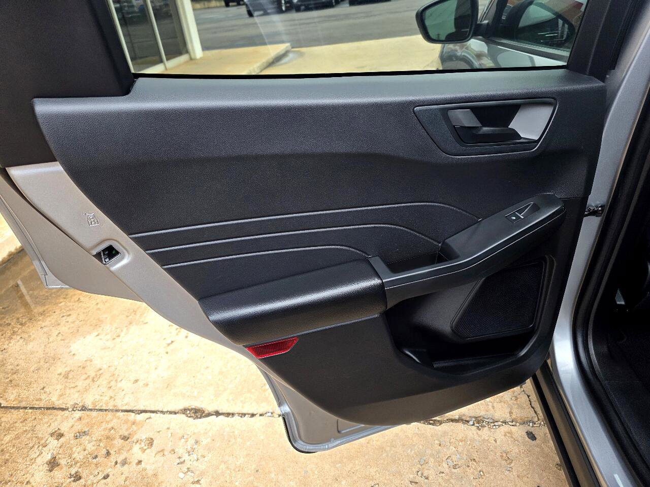 Used 2024 Ford Escape Active image 23