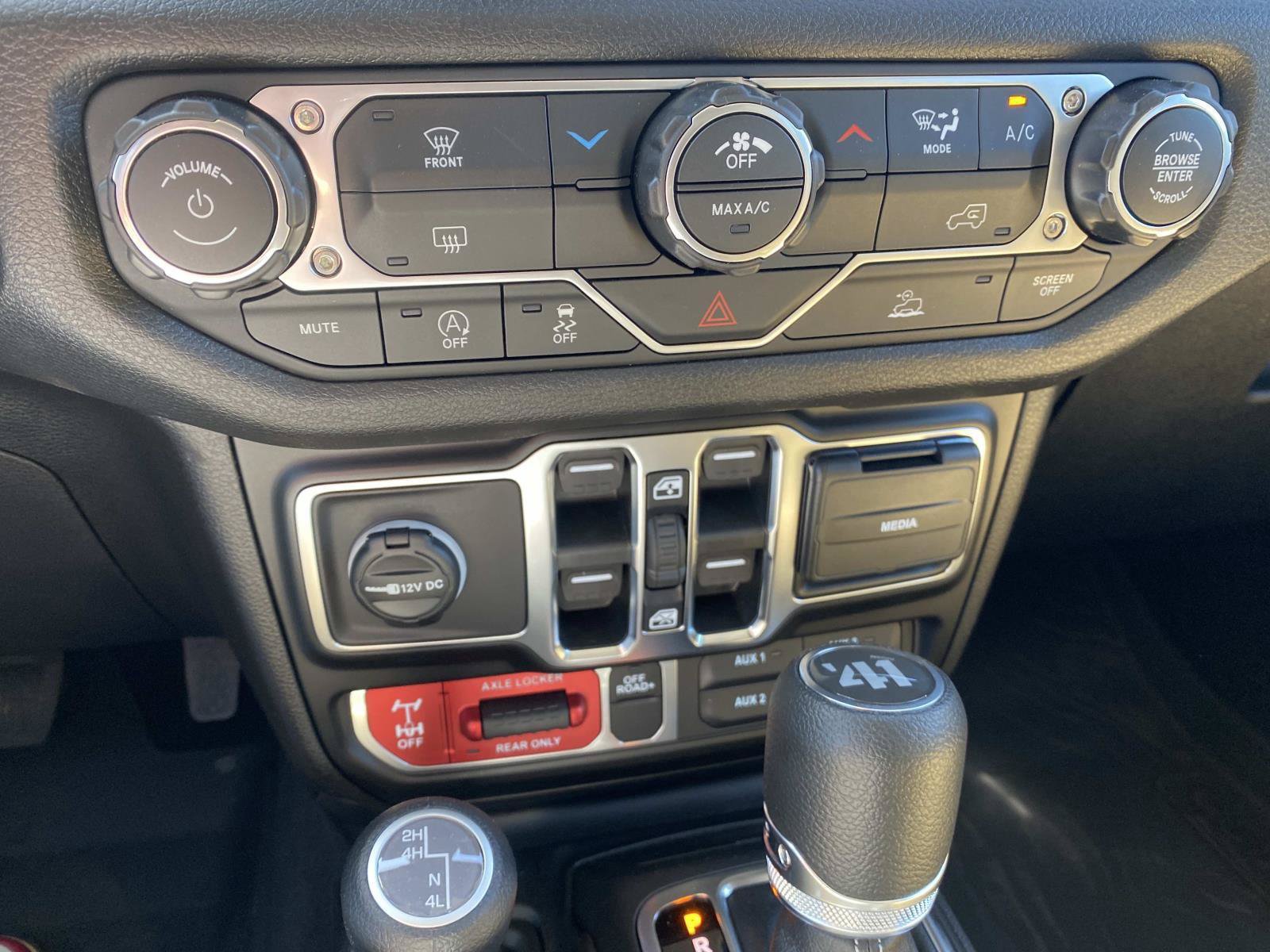 New 2026 Jeep Wrangler Unlimited Sport AWD/4WD image 16
