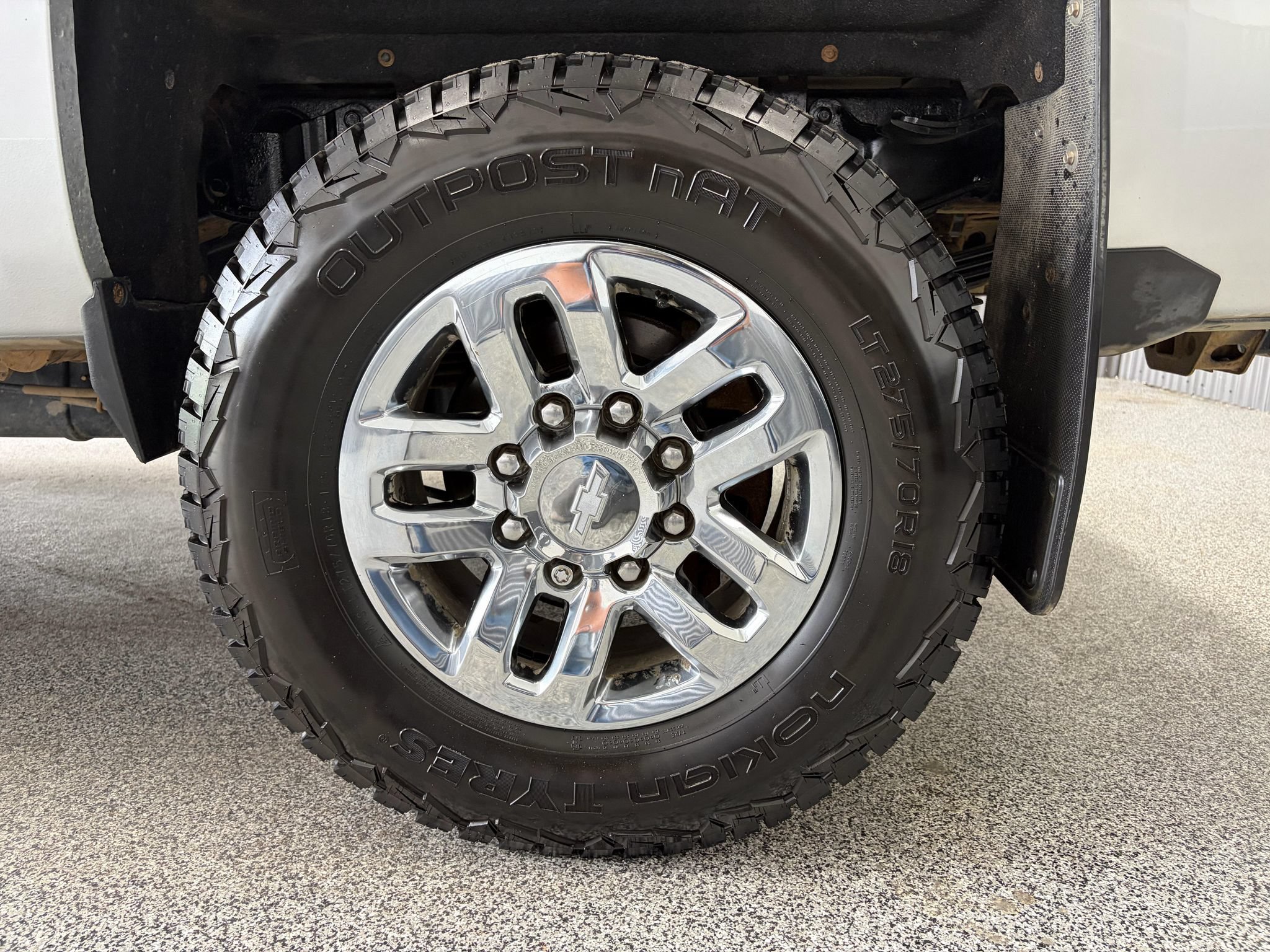 Used 2016 Chevrolet Silverado 3500 LTZ w/ Z71 Package, Off-Road AWD/4WD image 9