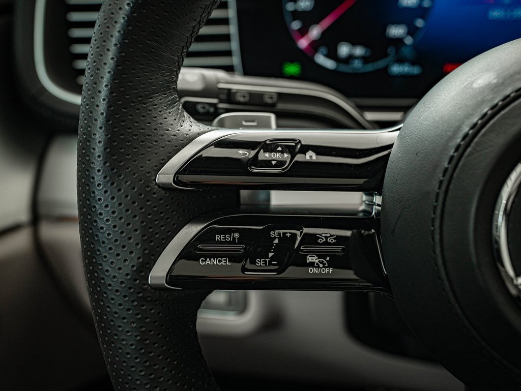 Certified 2024 Mercedes-Benz GLS 450 4MATIC image 29