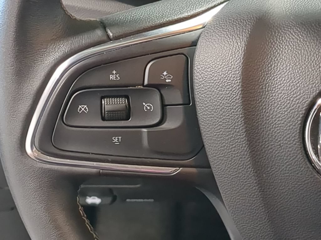 Used 2023 Buick Encore GX Select FWD image 23