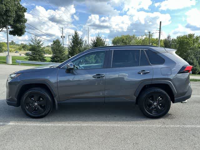 Used 2024 Toyota RAV4 XLE AWD/4WD image 2