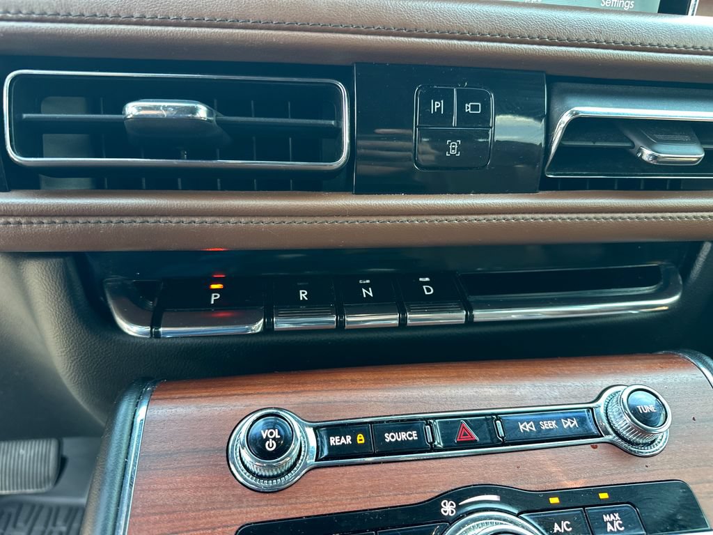 Used 2022 Lincoln Aviator Reserve w/ Elements Package Plus RWD image 10