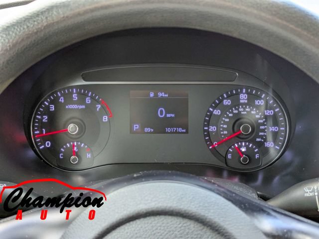Used 2020 Kia Soul LX FWD image 28