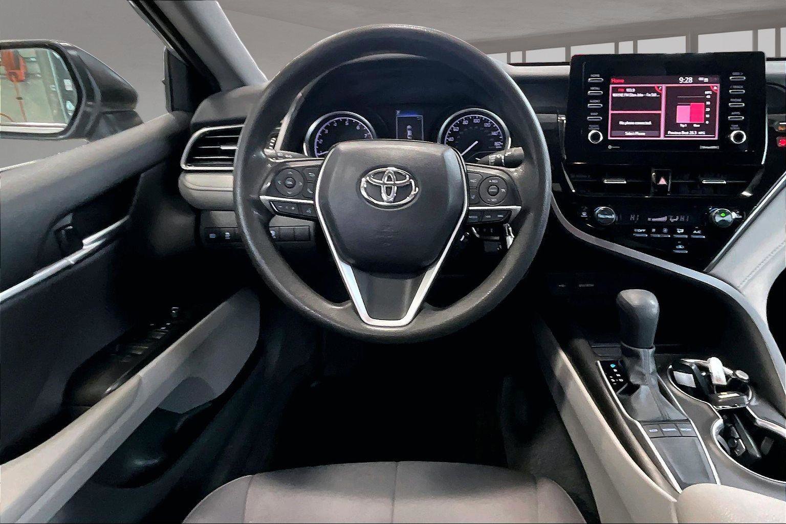 Used 2023 Toyota Camry LE image 6