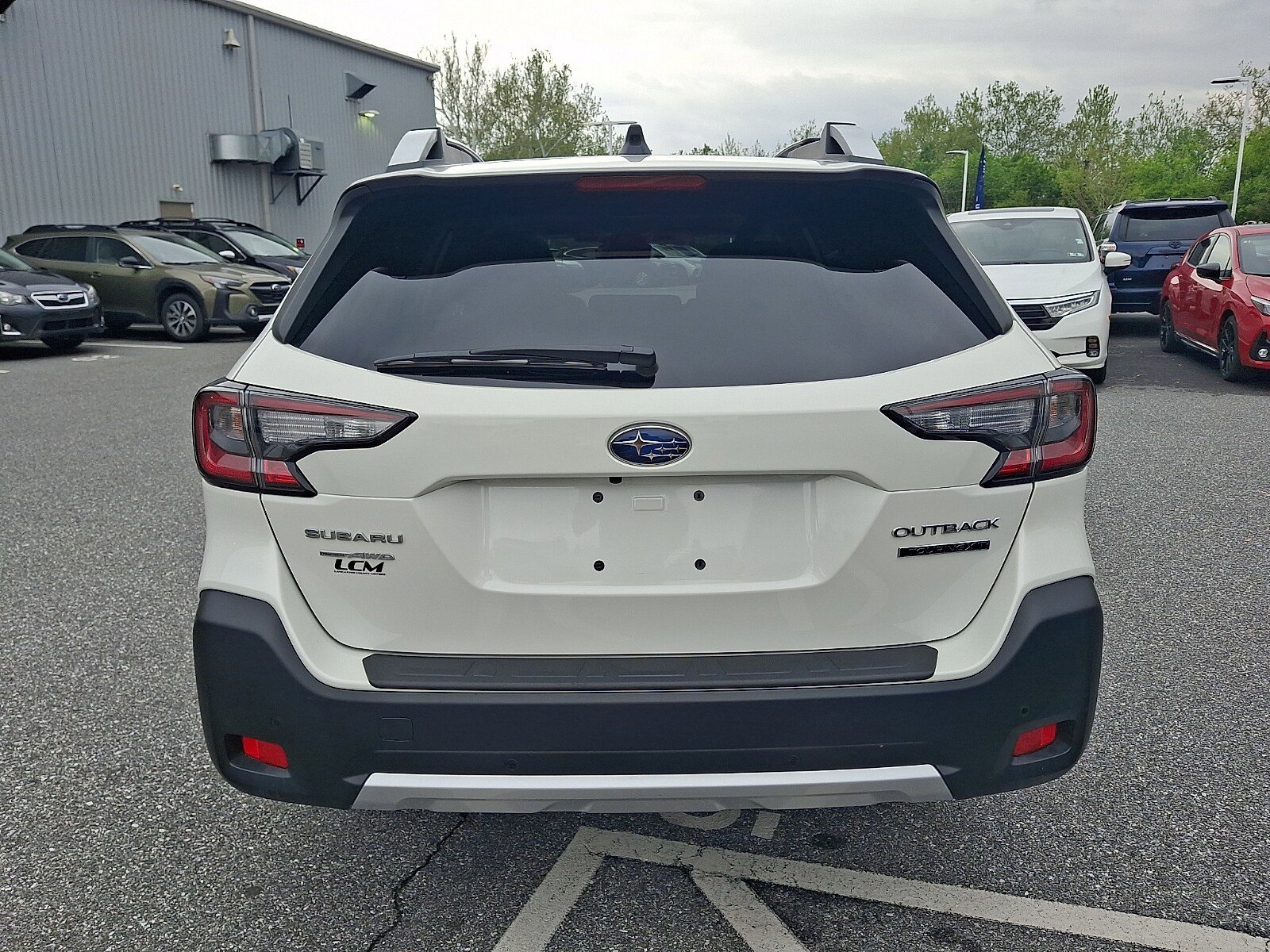 Certified 2025 Subaru Outback Touring XT w/ Popular Package #2 AWD/4WD video 5