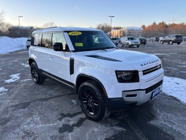 Used 2025 Land Rover Defender 110 S image 3