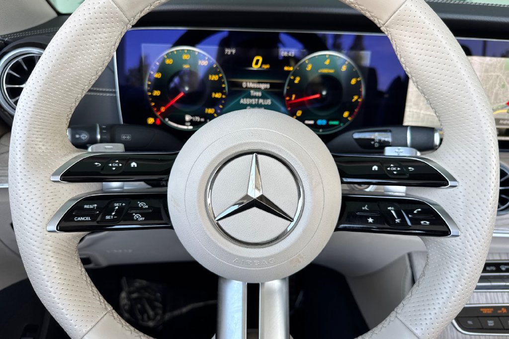 Used 2023 Mercedes-Benz E 450 Cabriolet image 28