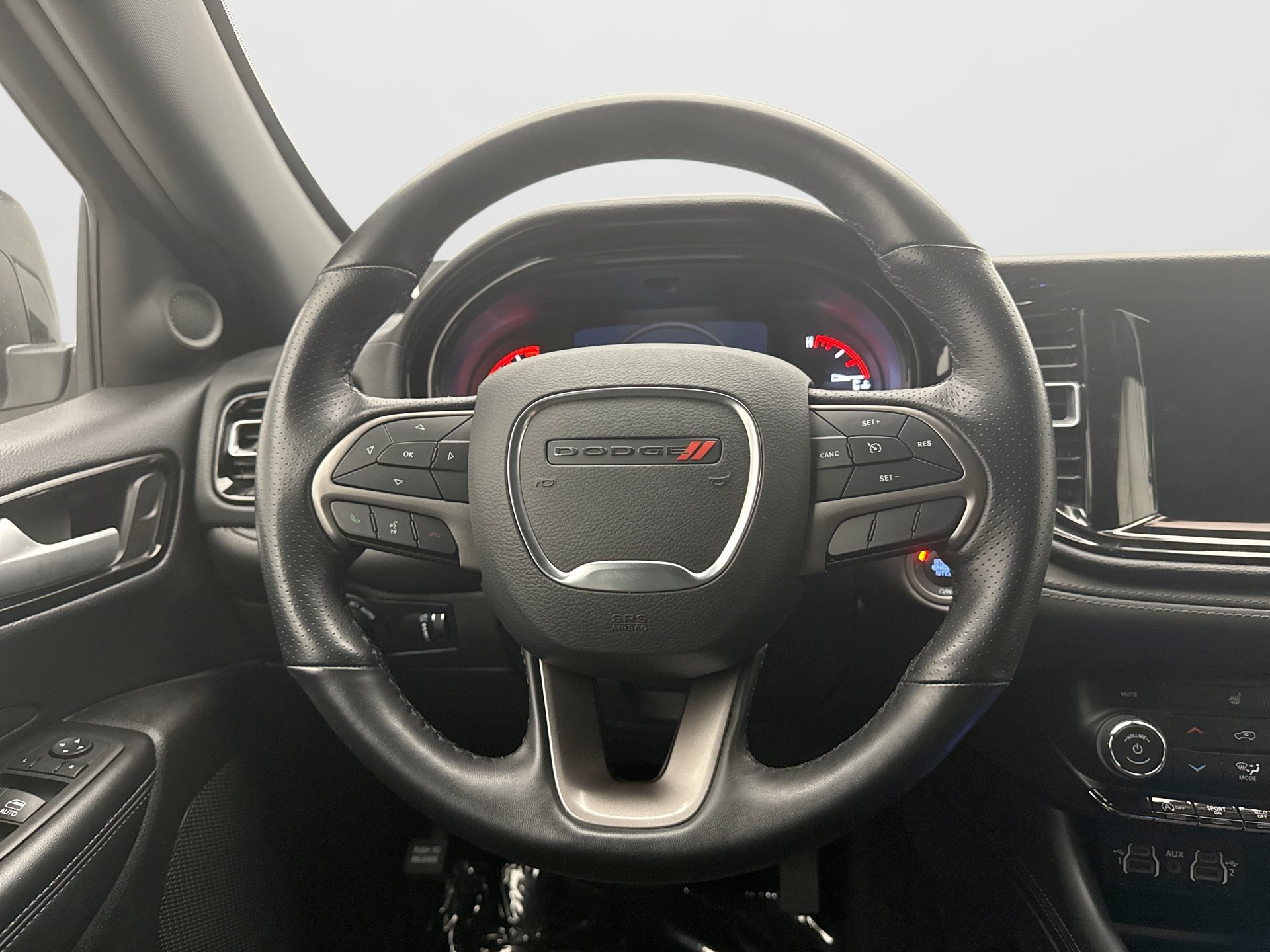 Used 2024 Dodge Durango SXT AWD/4WD image 12