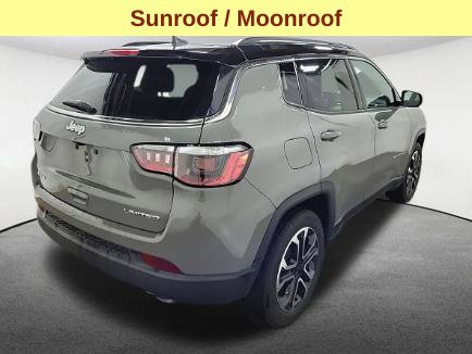 Used 2022 Jeep Compass Limited w/ Sun and Sound Group AWD/4WD image 4