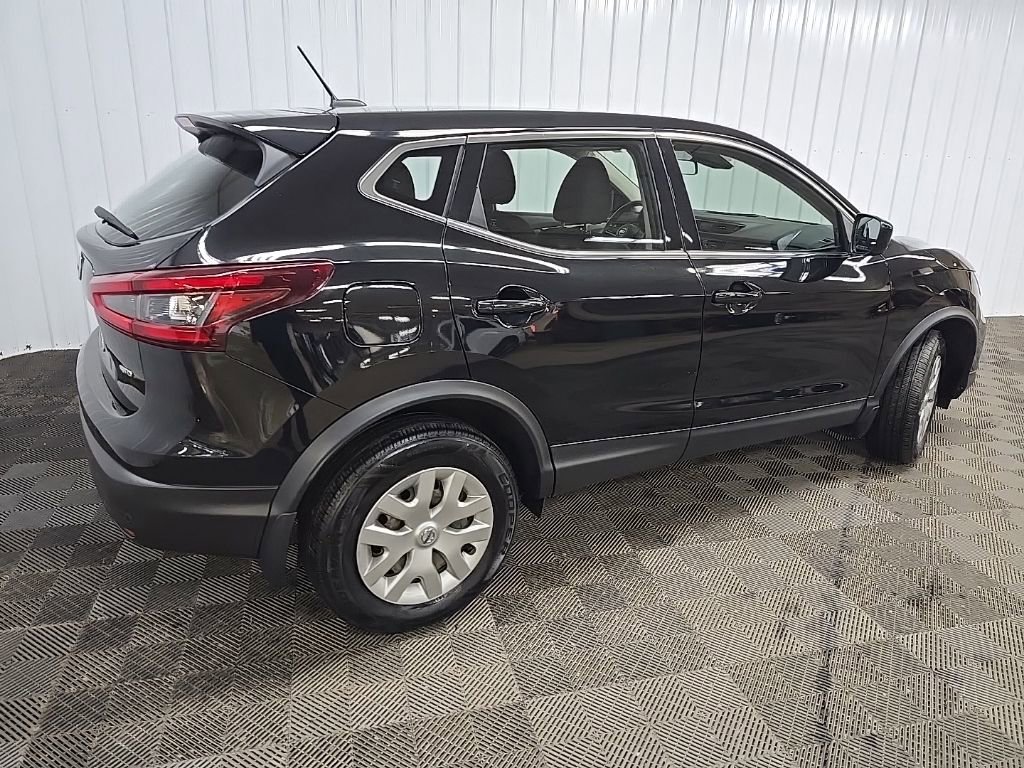 Used 2020 Nissan Rogue Sport S AWD/4WD image 3
