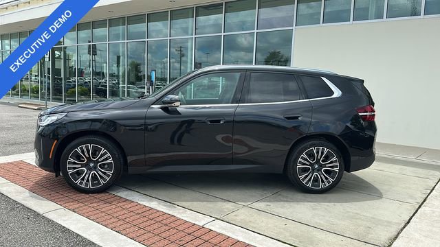 Used 2025 BMW X3 xDrive30i w/ Premium Package image 4
