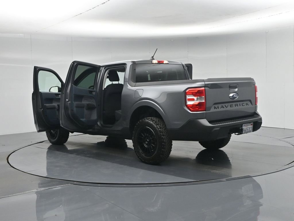 Used 2023 Ford Maverick XL image 31