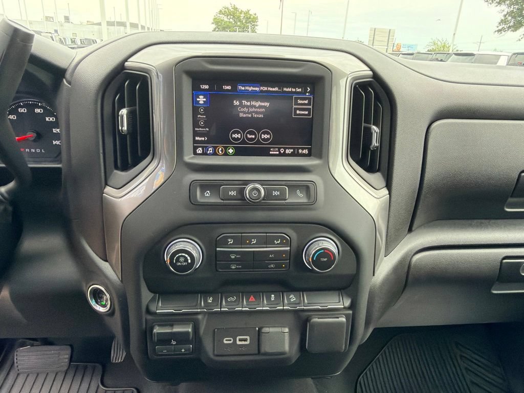 Used 2026 Chevrolet Silverado 2500 Custom w/ Custom Convenience Package AWD/4WD image 25