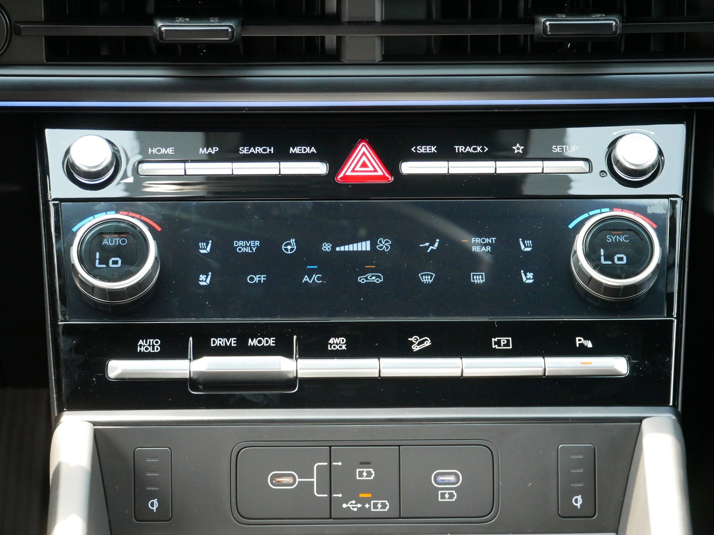 New 2026 Hyundai Santa Fe Calligraphy image 11