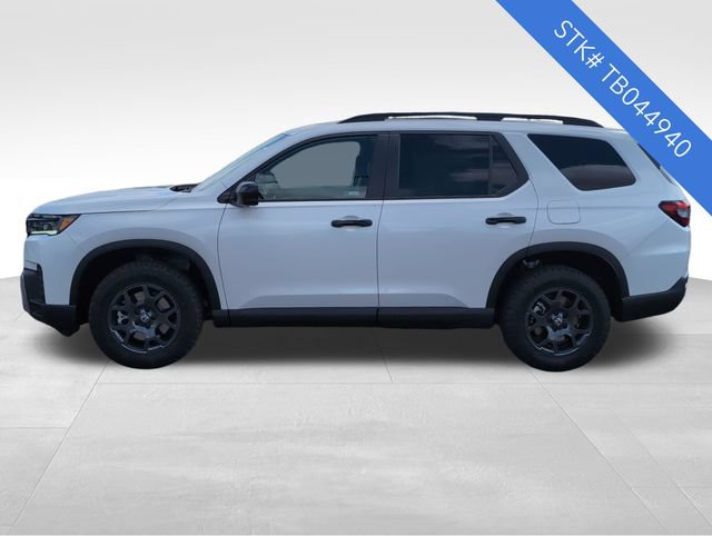 New 2026 Honda Pilot TrailSport image 4