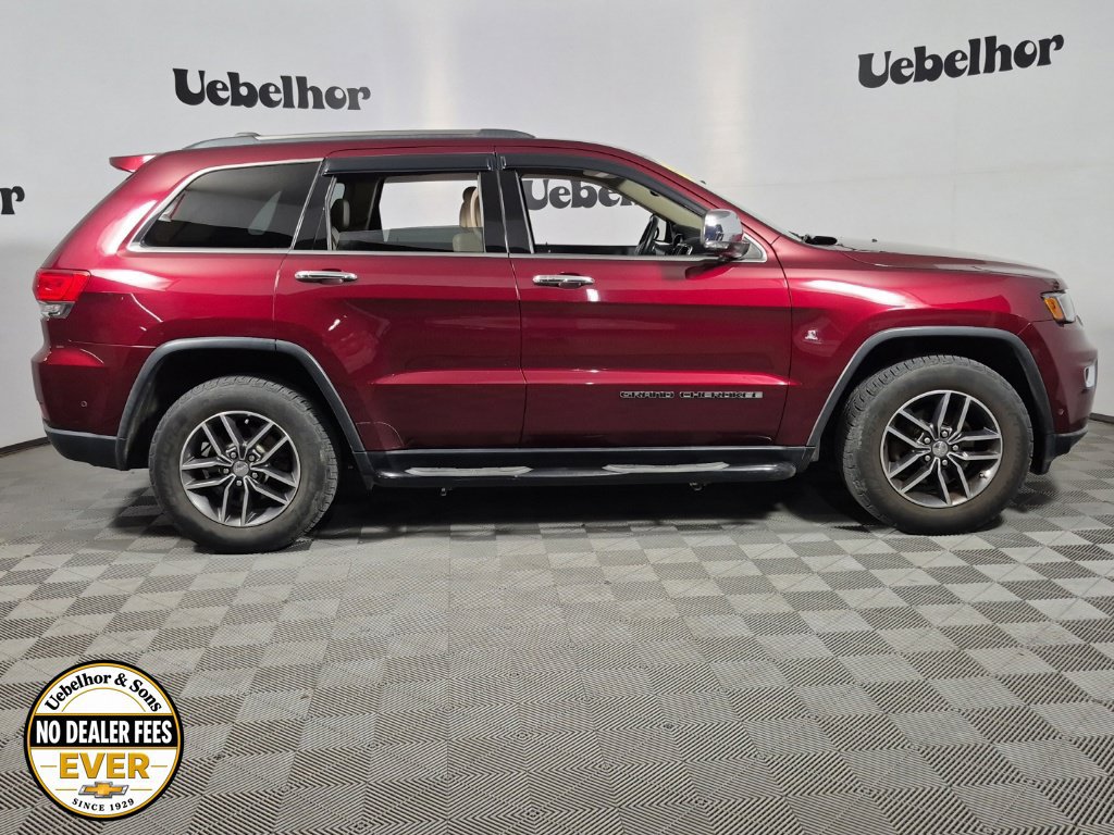 Used 2017 Jeep Grand Cherokee Limited w/ Luxury Group II AWD/4WD image 28