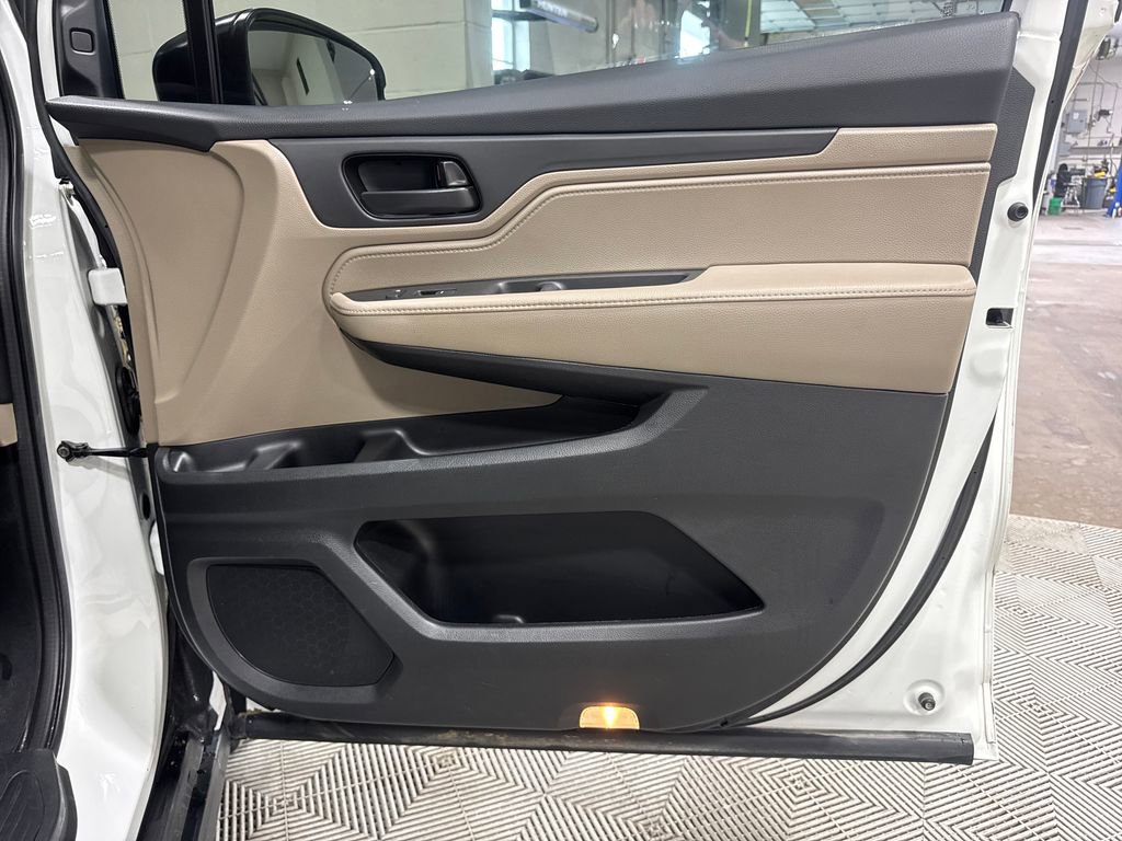 Used 2020 Honda Odyssey EX-L image 28