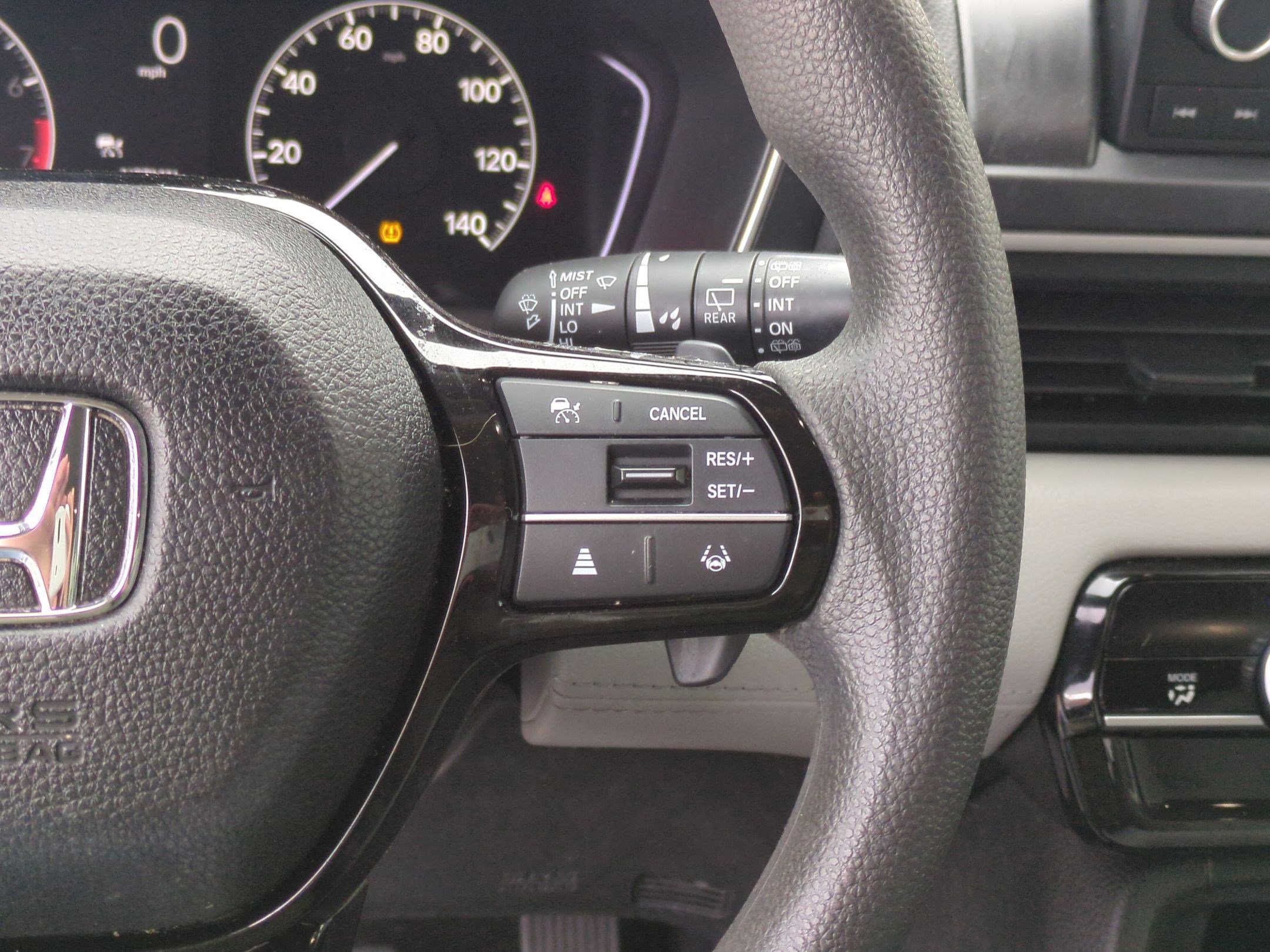 Used 2023 Honda Pilot LX image 21