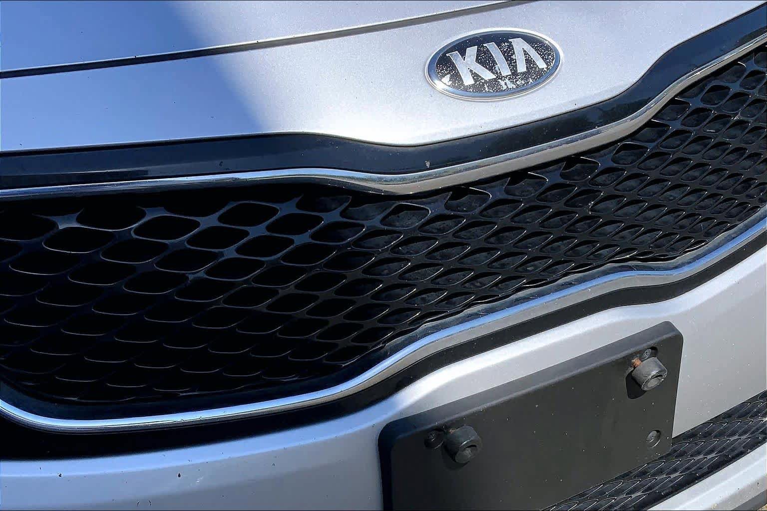 Used 2014 Kia Optima LX image 26