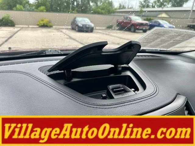 Used 2021 Jeep Cherokee Latitude Lux FWD image 18