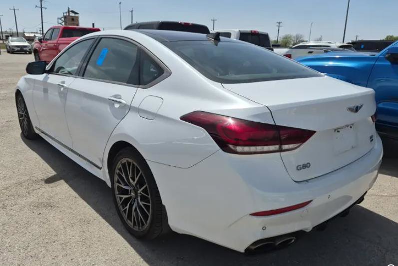 Used 2018 Genesis G80 3.3T Sport image 2