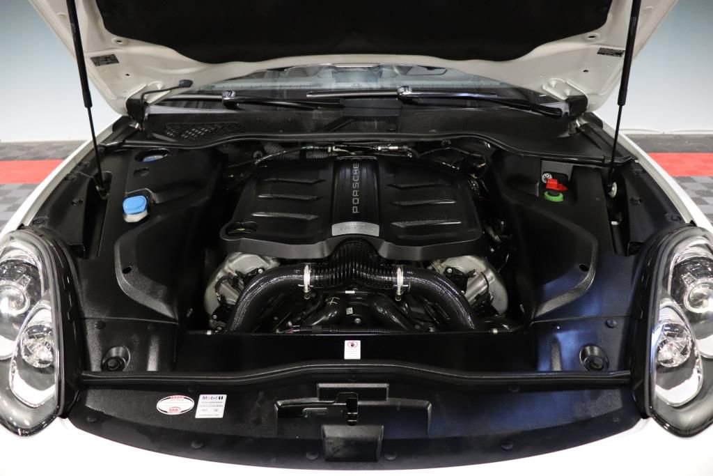 Used 2018 Porsche Cayenne S image 79