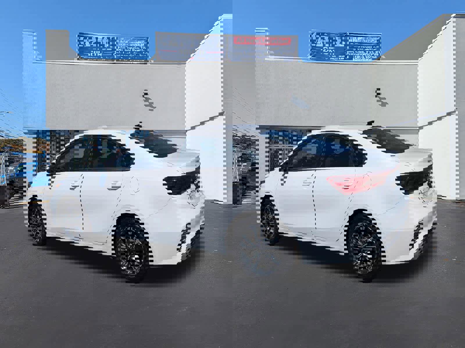 Used 2024 Kia Forte LXS image 4