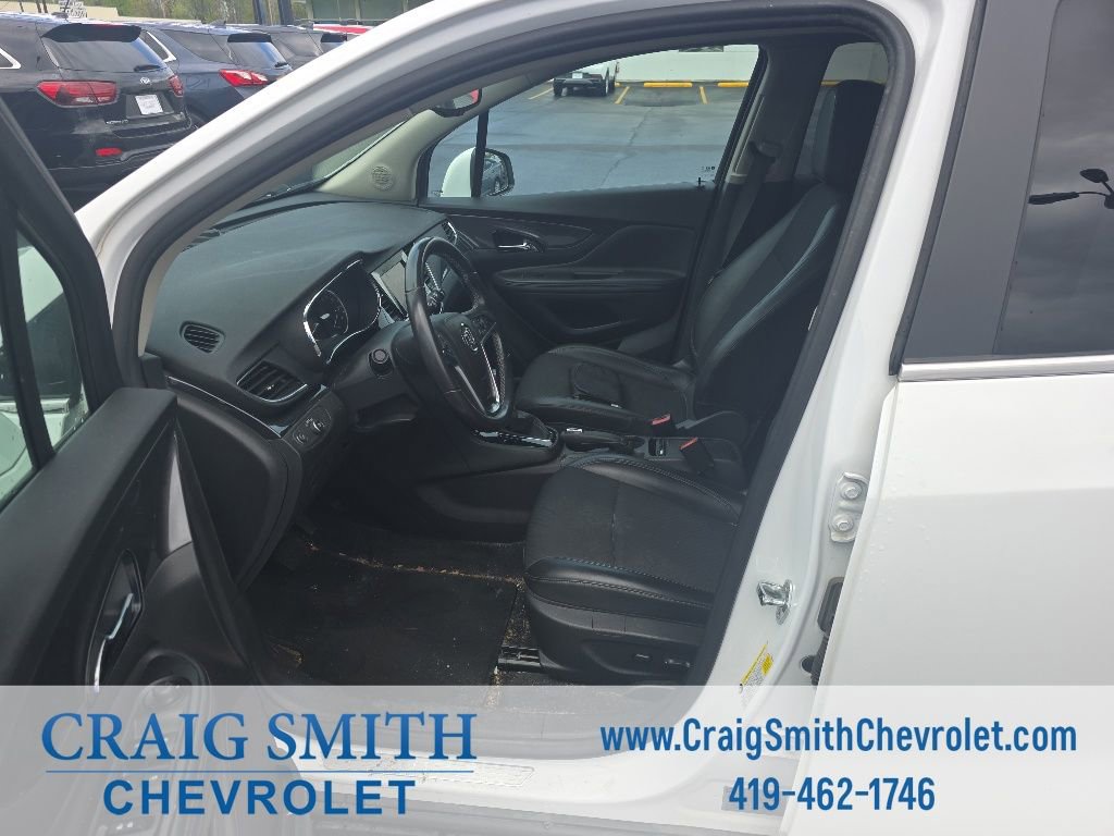 Used 2022 Buick Encore Preferred w/ Safety Package AWD/4WD image 10